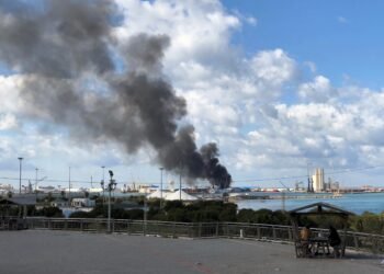 Ships Evacuated After Missile Strike Near Tripoli Port