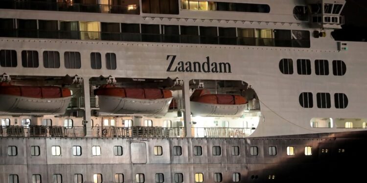 Coronavirus-Hit Cruise Ship Allowed to Transit Panama Canal