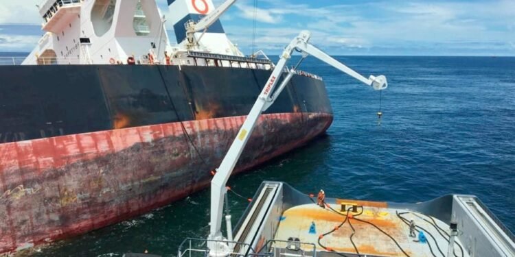 Ardent-Smit Team Begins Debunkering Stellar Banner Off Brazil stellar banner debunkering operation