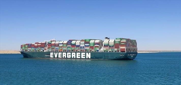 Ever Given Begins Exit from Suez Canal