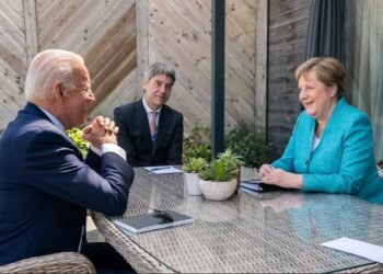 Biden, Merkel Fail to Settle Nord Stream 2 Pipeline Dispute