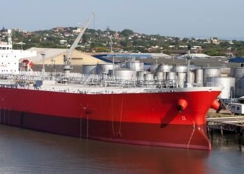 brisbane product tanker ship port oil