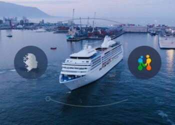 Collaboration is the backbone of the modern shipping workplace