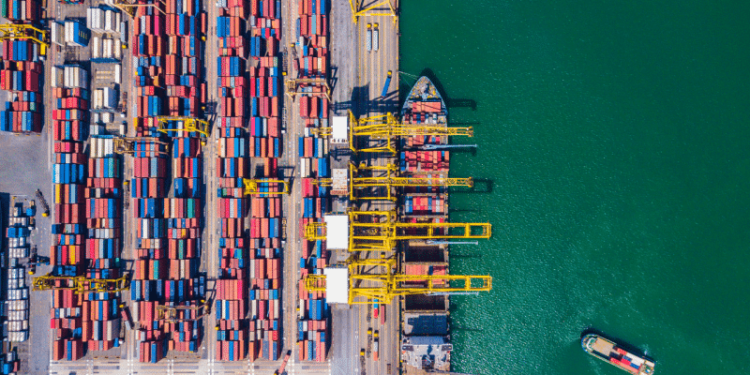 Foldable Shipping Containers To Be The Upcoming Solution For Logjam