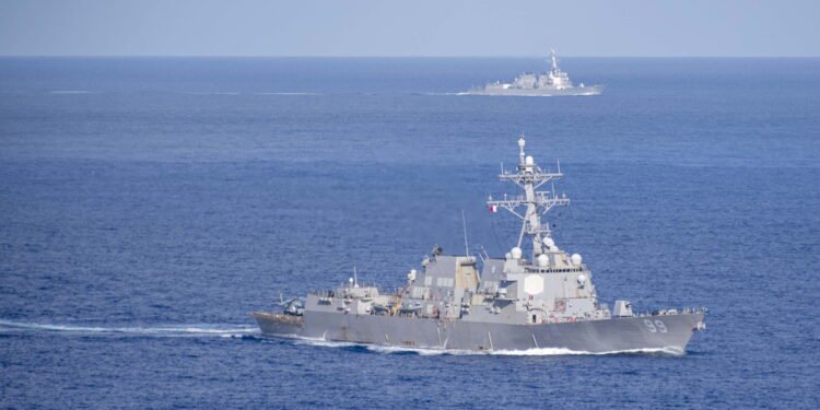 Video: Russian Destroyer ‘Aggressively Approached’ U.S. Navy Ship in Arabian Sea – Fifth Fleet