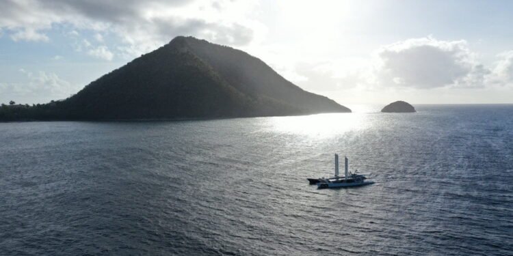 Energy Observer & Air Liquide Join Hands For Development Of World’s First Hydrogen Vessel