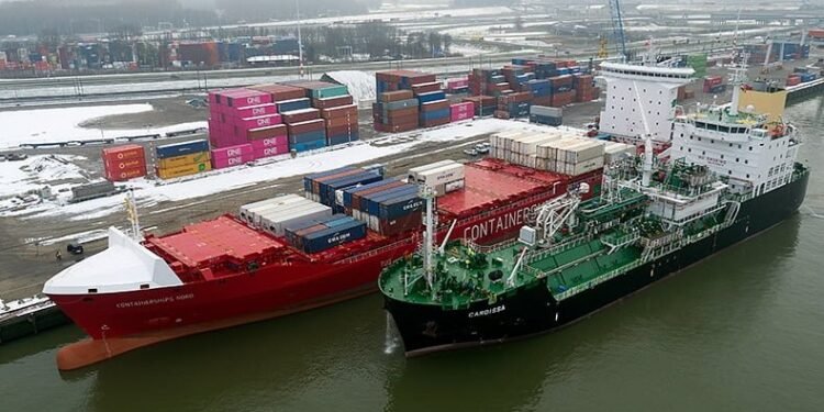 CMA CGM Leads Container Lines in Switch to LNG Fuel containerships nord first LNG bunkering