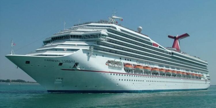 Cruise Operator Carnival to Sell $500 Million in Shares