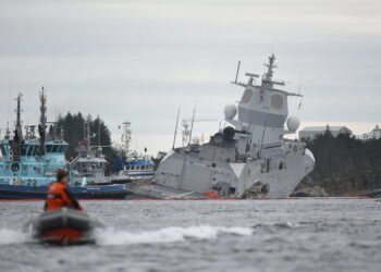 KNM Helge Ingstad collision