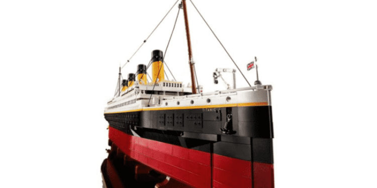 Titanic Made Of 9,090-Pieces Unveiled As One Of LEGO’s Most Challenging Sets