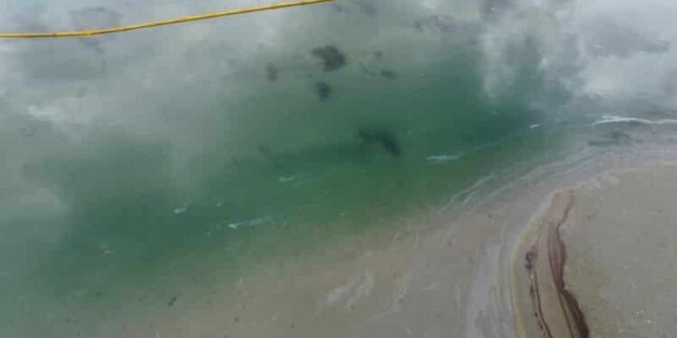 Major Oil Spill Allegedly Caused By Ship Anchor Cracking An Oil Pipeline Off Southern California