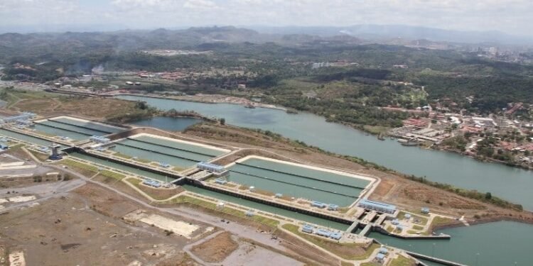 Panama Canal Closes Fiscal Year 2021 With Record Tonnage While Planning Important Investments By 2030 