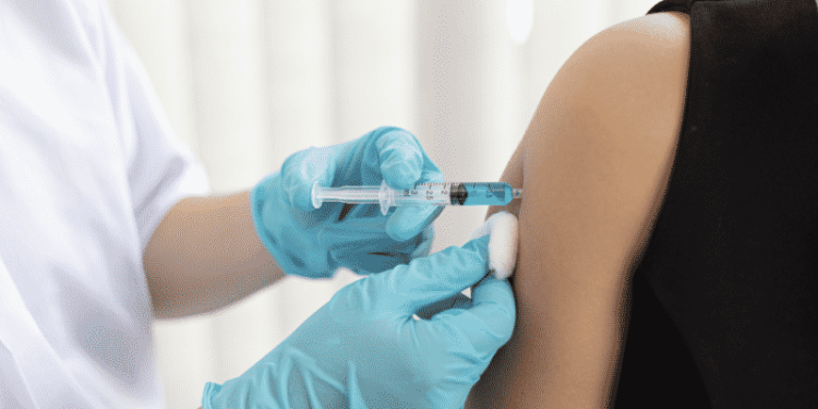 Almost 100,000 Filipino Seafarers Successfully Vaccinated Against COVID-19