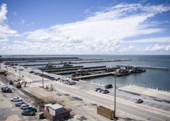 U.S. Navy Preparing to Sortie Ships in Hampton Roads Ahead of Dorian