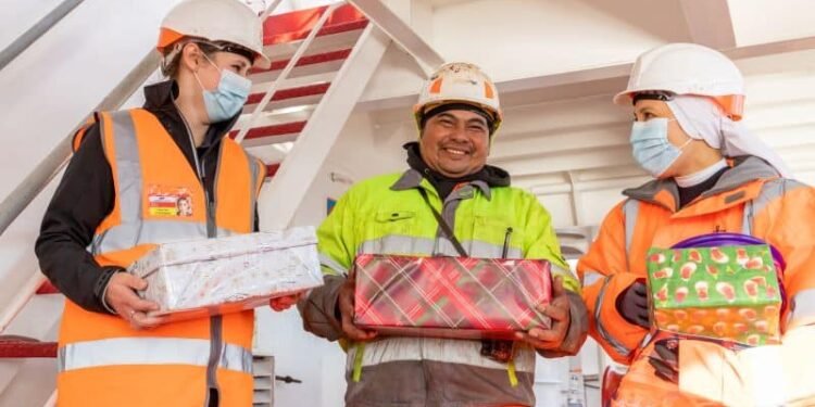 Seafarers’ Charity Brings Christmas Cheer And Support To Seafarers