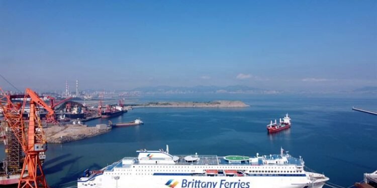 Stena RoRo’s First E-Flexer With LNG Propulsion Delivered To Brittany Ferries