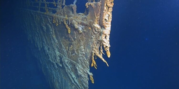titanic bow