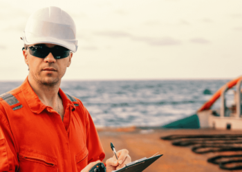 Shipping Companies Giving Employees Bonuses Of Up To 30x Their Annual Salaries