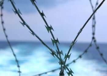 Iranian Navy Foils Pirate Attack on Oil Tanker