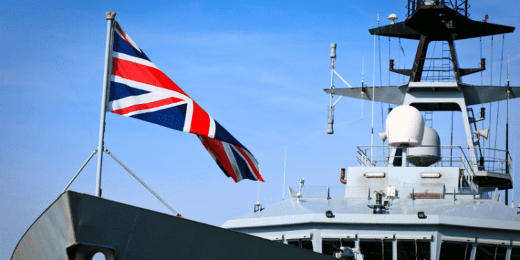 Russian Hunter-Killer Submarine Collides With British Warship In Atlantic