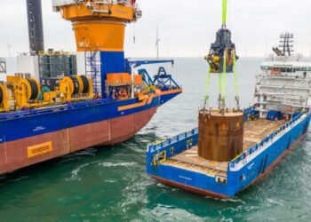 World’s First Active Heavy Compensator Offshore Tested Successfully By Van Oord And Seaqualize