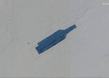 China Builds Mockups of US Navy Ships for Target Practice