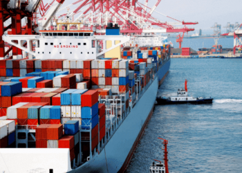 container ship delays
