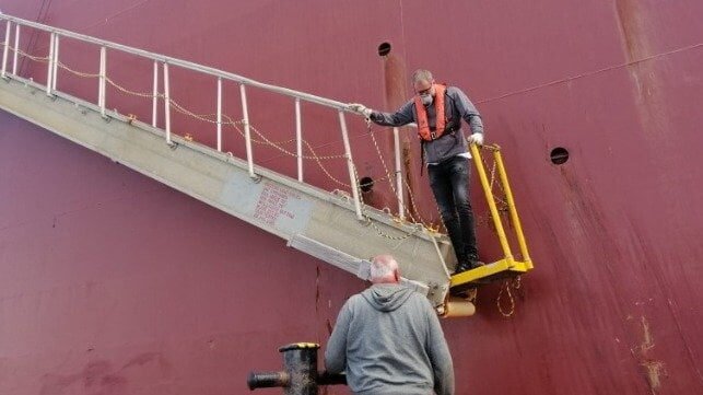 accommodation ladder