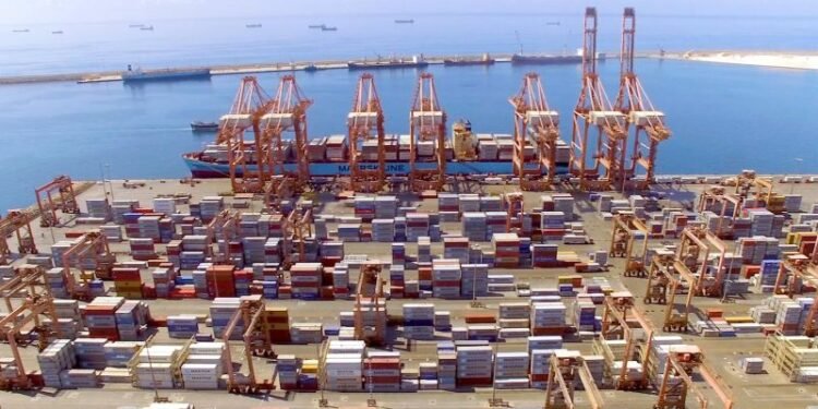 Port Of Salalah Recognized By The World Bank, Ranks sixth Globally In Efficiency