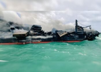 Sri Lanka Prepares For Major Oil Spill From Burning Ship Off Colombo
