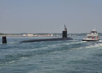 US Navy Engineer, Wife Charged with Selling Submarine Secrets