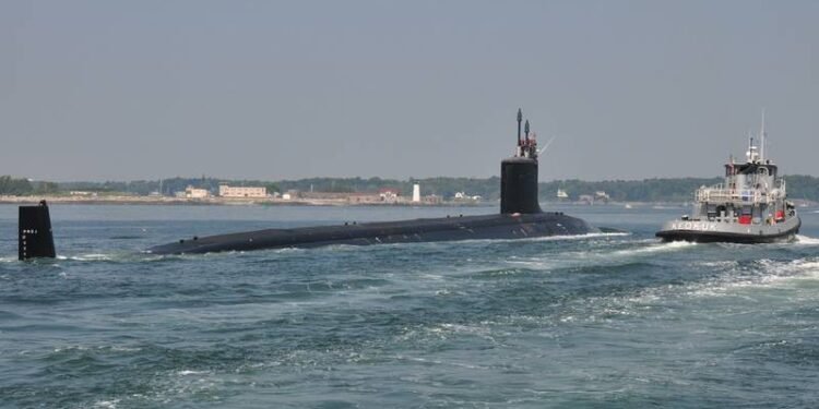 US Navy Engineer, Wife Charged with Selling Submarine Secrets