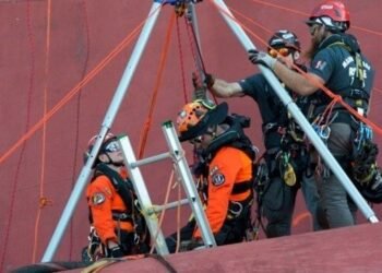 golden ray salvage ops