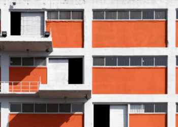 What is Multi-storey Warehousing?