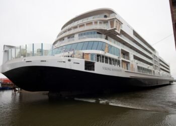‘Viking Mississippi’ Touches Water In Louisiana