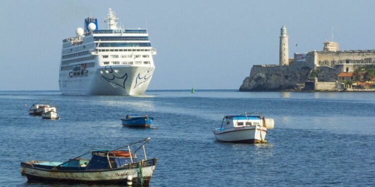 Carnival Cuts 2019 Profit on Cuba Travel Ban, Weak Europe Demand Carnival Cuts 2019 Profit on Cuba Travel Ban, Weak Europe Demand