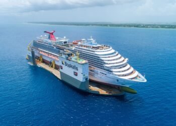 Photos: BOKA Vanguard Loads Carnival Cruise Ship for Dry Docking