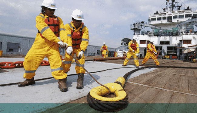 seafarers working on deck