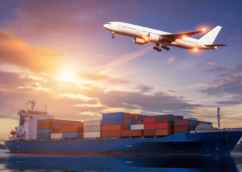 Sea Freight Vs Air Freight – The Main Differences