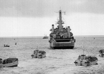 hms fearless