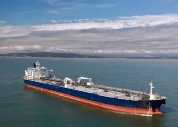 UK to Phase Out Russian Oil Imports By End of 2022