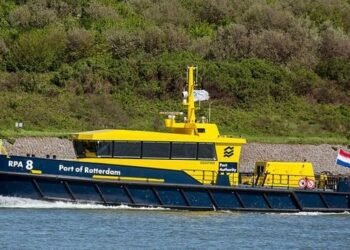 port of rotterdam boat rpa-8