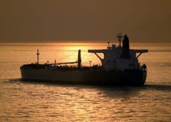 oil tanker