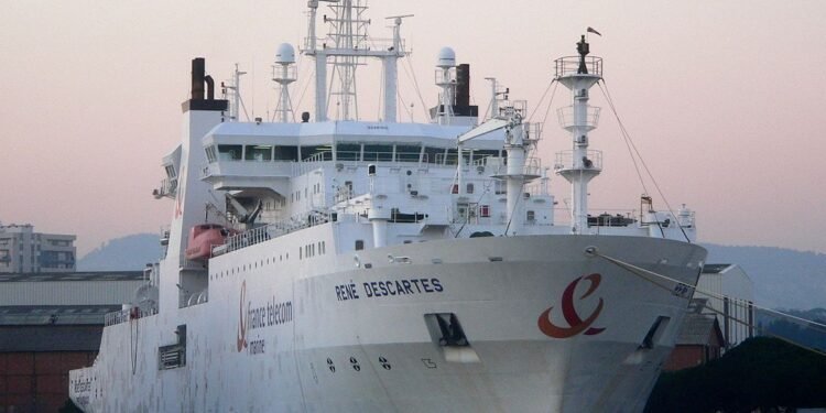 Orange Marine's Rene Descartes cable laying ship