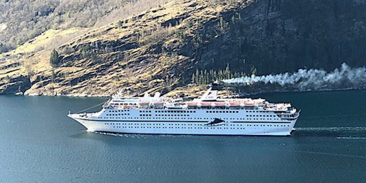 MS Magellan cruise ship