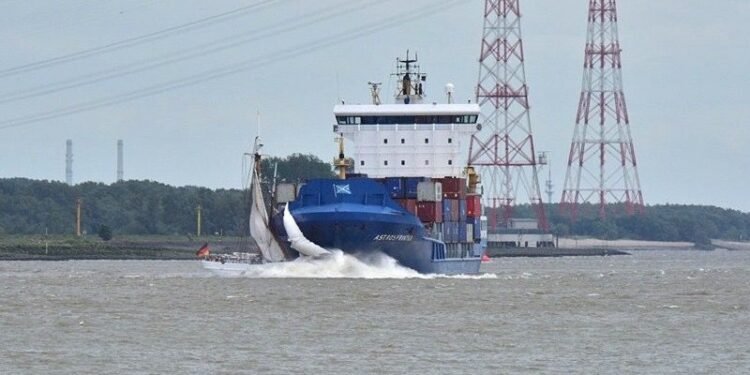 Elbe No. 5 collision