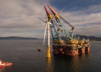 Saipem 7000 Crane Vessel Returns to Work at Seagreen Wind Farm