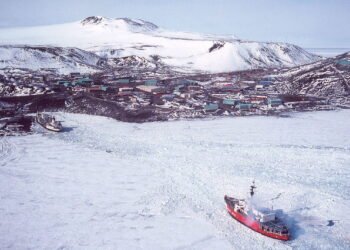 uscgc glacier