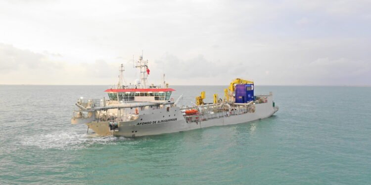 Keppel Nantong delivers ultra low emission dredge