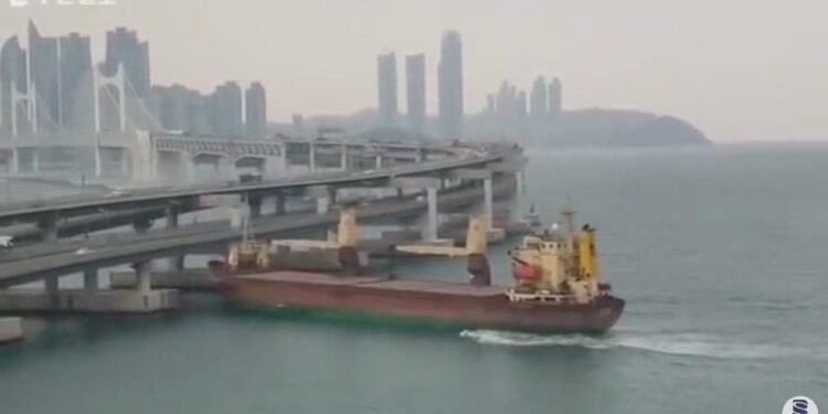 seagrand russian cargo ship bridge